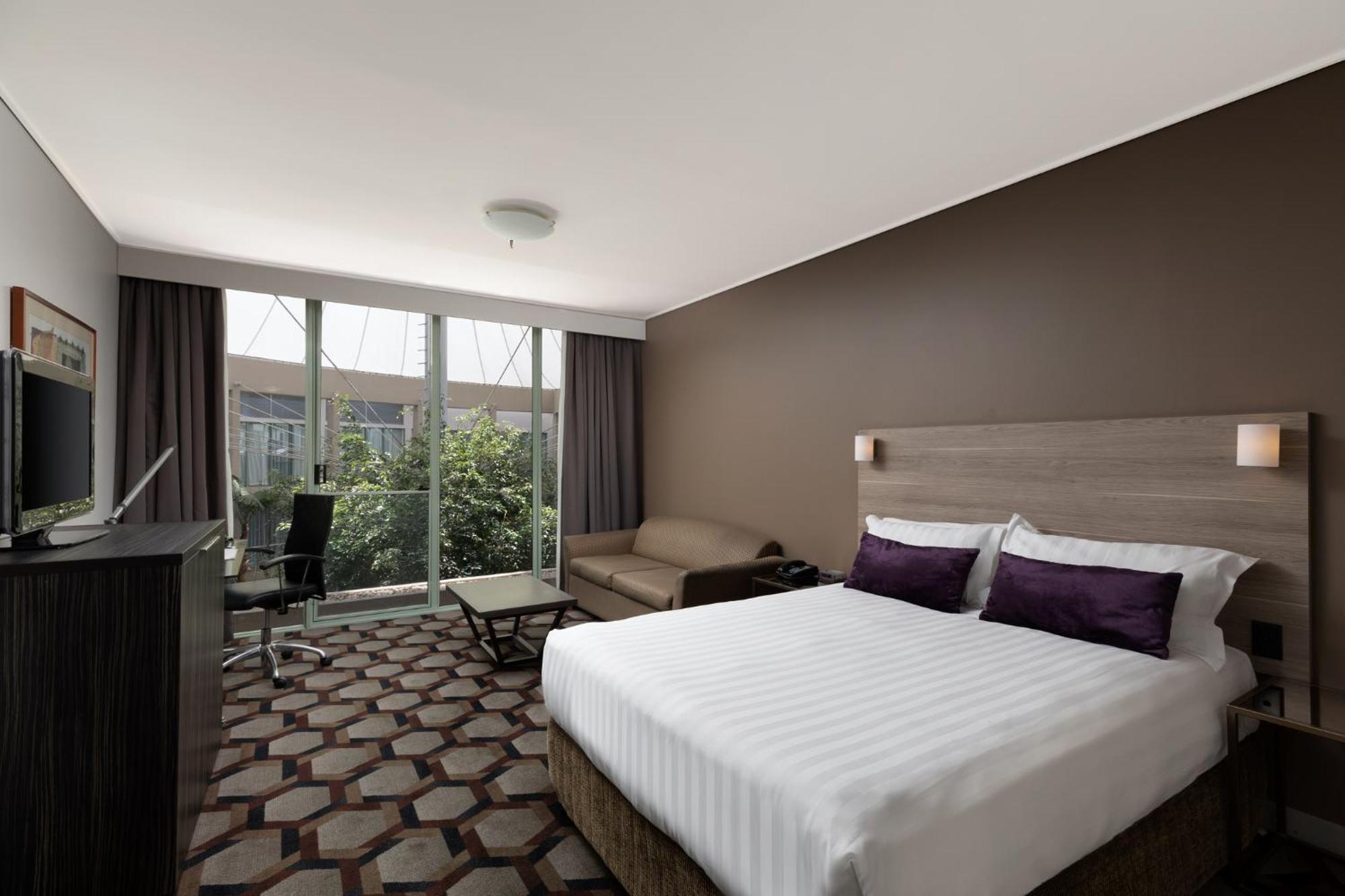 Rydges Canberra Exteriör bild